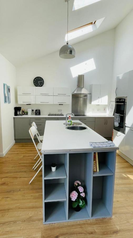 Modern City Centre House Galway Eksteriør bilde
